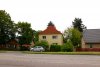Absolute Gelegenheit - vermietetes Wohnhaus in Stahnsdorf - 2 Wohnungen - sonniger Garten - Straßenfront