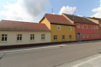 EG im roten Haus
