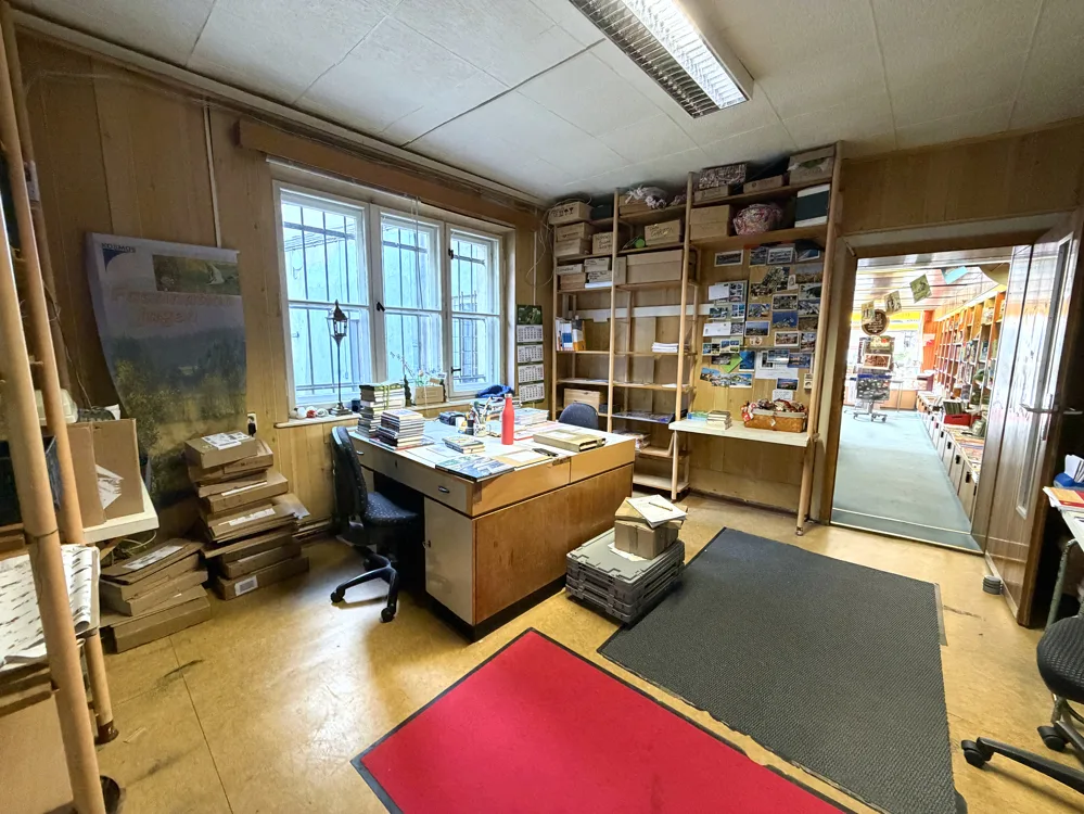Büro 1